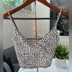 SHEIN Cheetah top Size Small